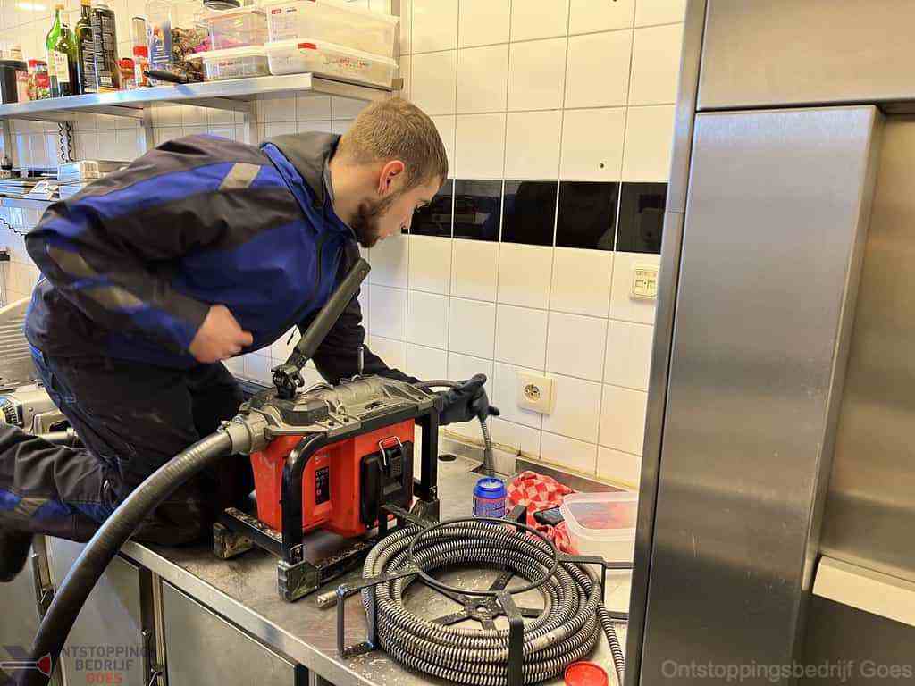 Loodgieter Goes Loodgieter Goes