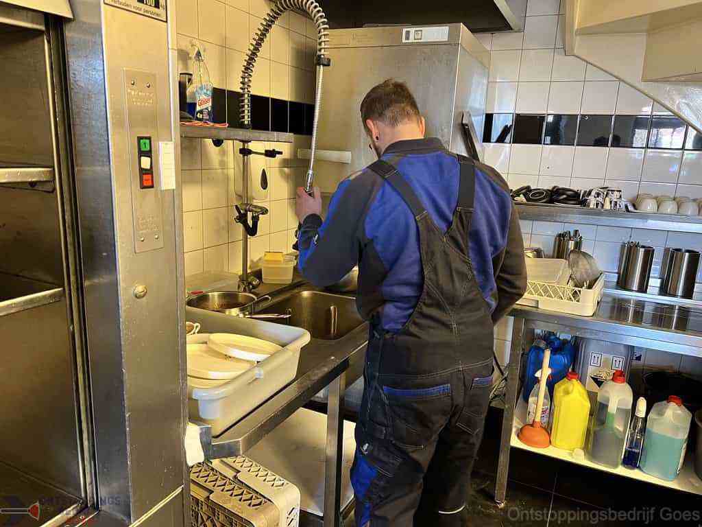 Ontstoppen Gootsteen Goes Ontstoppen Gootsteen Goes